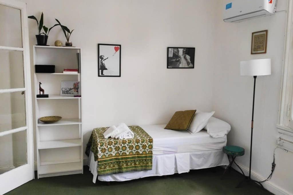 Apartment Obelisco Luminoso: Spacious 3-room Near Teatro Colón